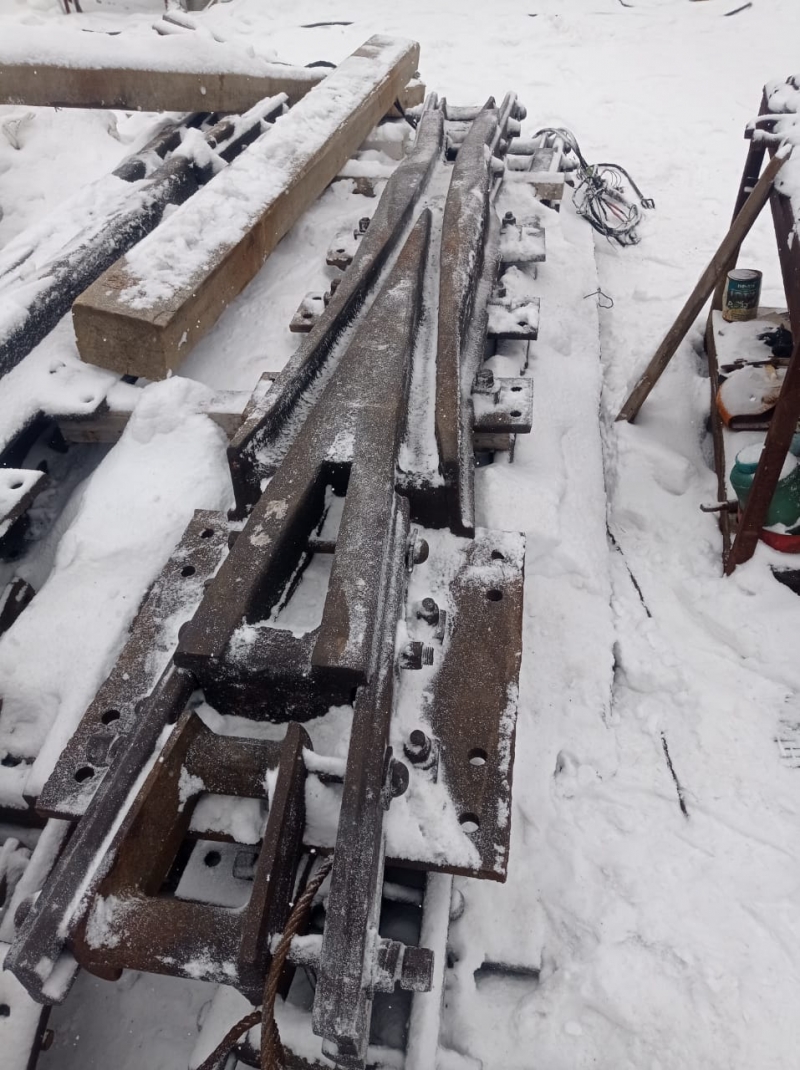 Крестовина перевода Р65 марка 16.